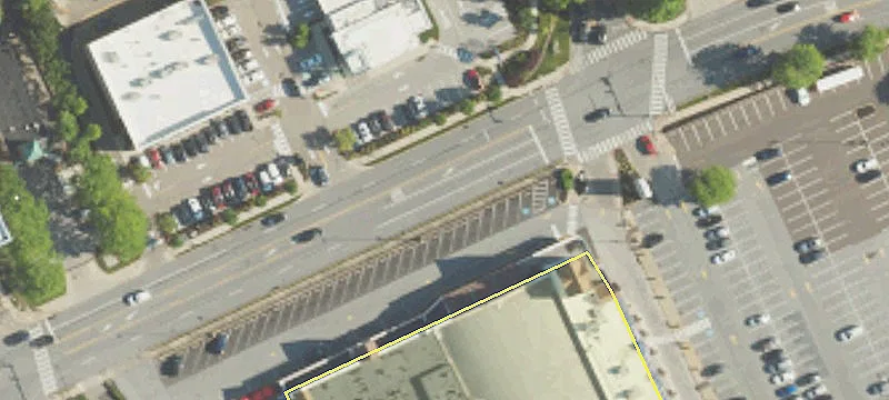 Retail Space in Wynnewood Center