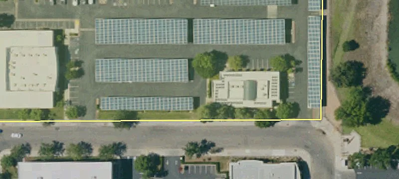 Freestanding Office Building on Fresno
