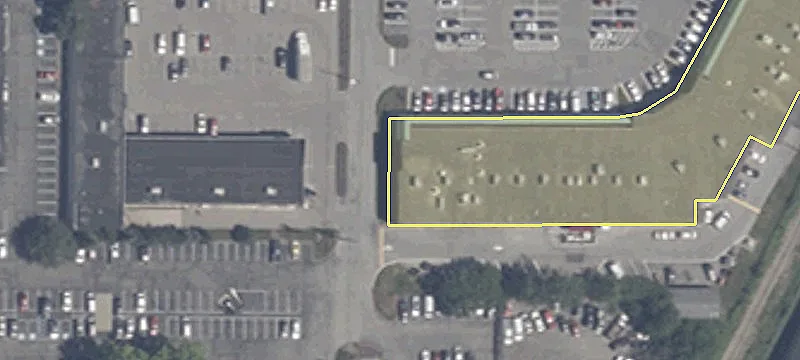 Retail Space in Castleton Village