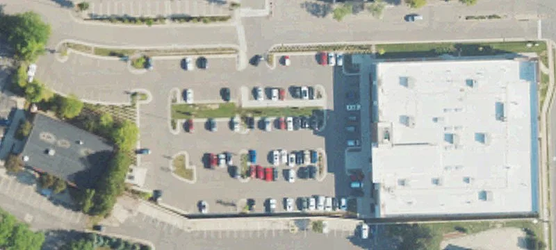 Retail Space Near High-End Grocer