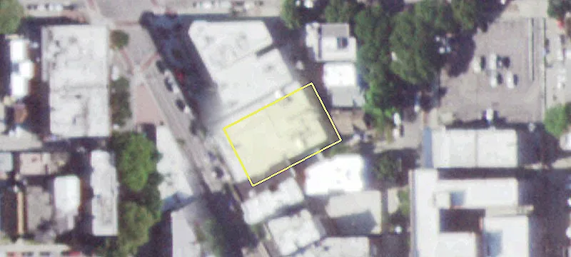 Lincoln Avenue Retail Space Available