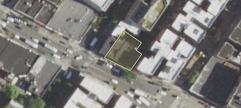 Burnside Avenue Retail/Medical Space