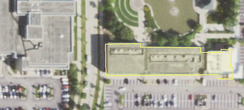 Retail Space in Schaumburg, IL