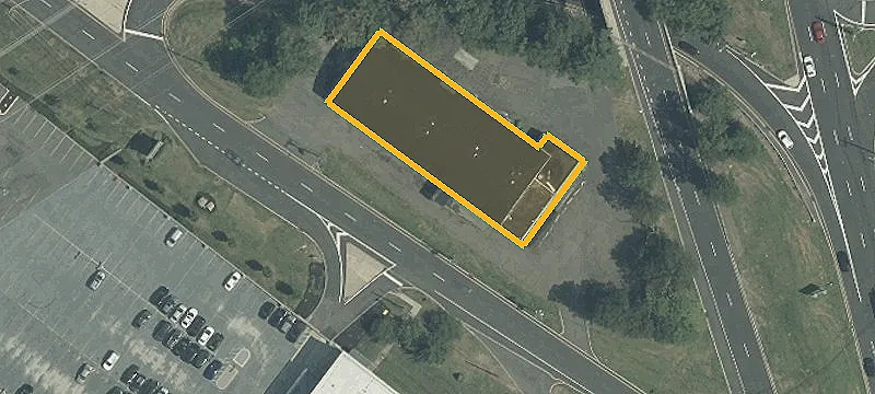 Retail Property off Route 9