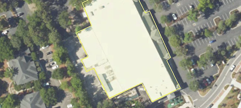 Retail Space Near Coligny Beach