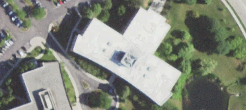 Office Space in Landscaped Park