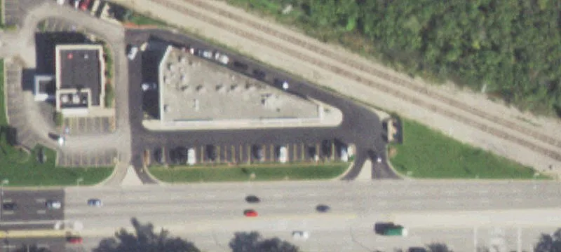 Retail Space on Cermak Road