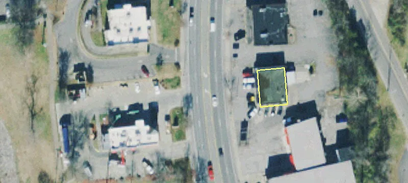 Retail Space on Riverside Drive