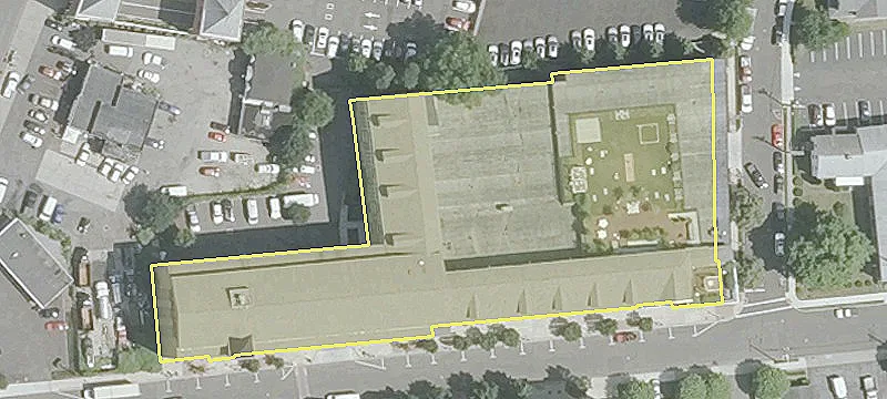 Retail Space Available For Rent