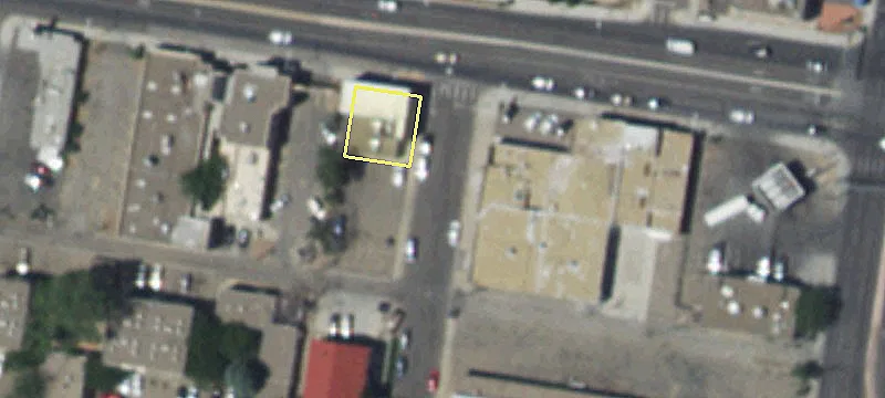 Retail/Warehouse with Showroom Potential