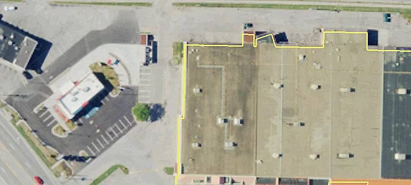 Retail Space Near Airport