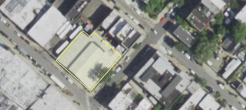 Brooklyn Warehouse with Fenced Parking