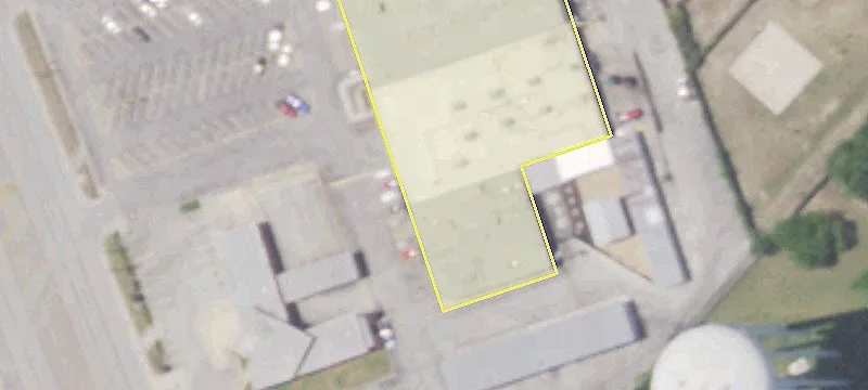 Retail Space in North Salado