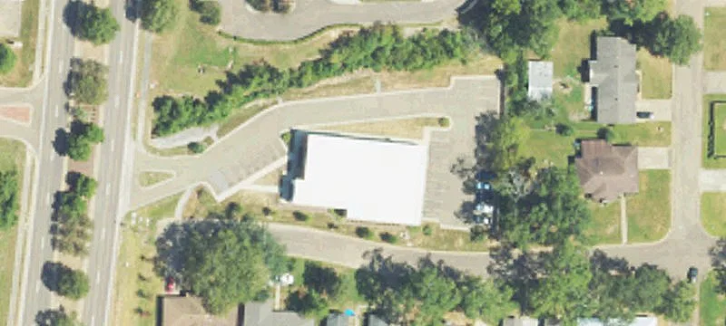 Retail Space in Clinton Parkway Center