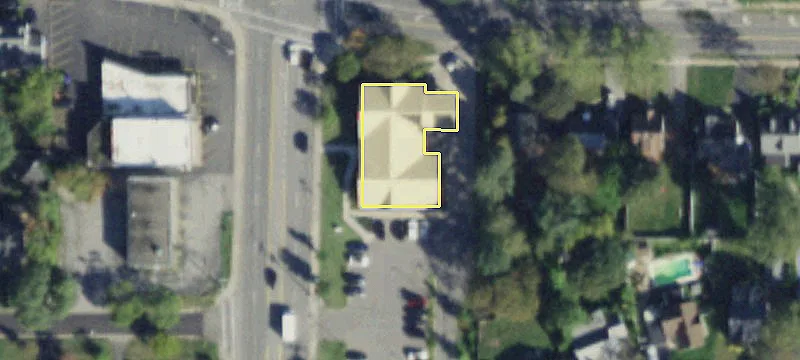 Former Grocery Store Available