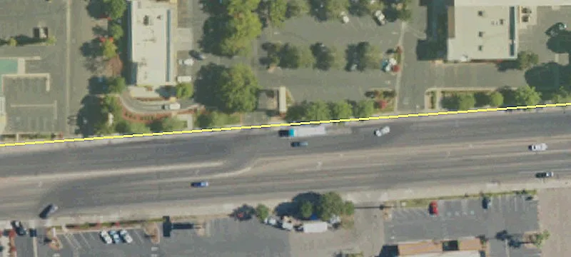 Retail Space on Kings Canyon