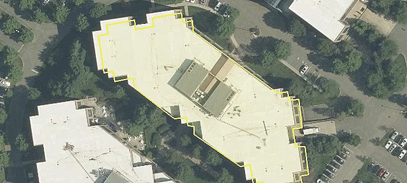 Modern Office Building with Amenities