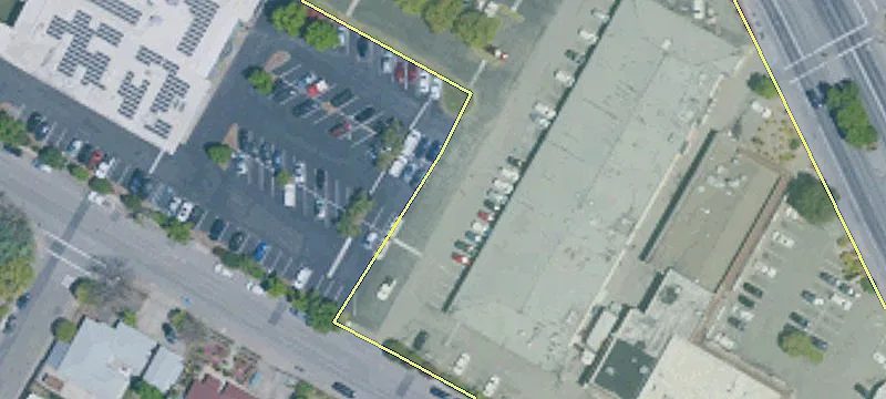 Retail Space on Novato Boulevard
