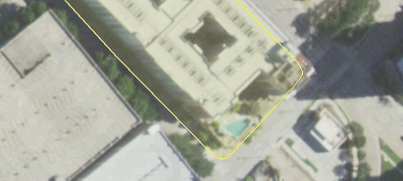 Retail Space Near American Airlines