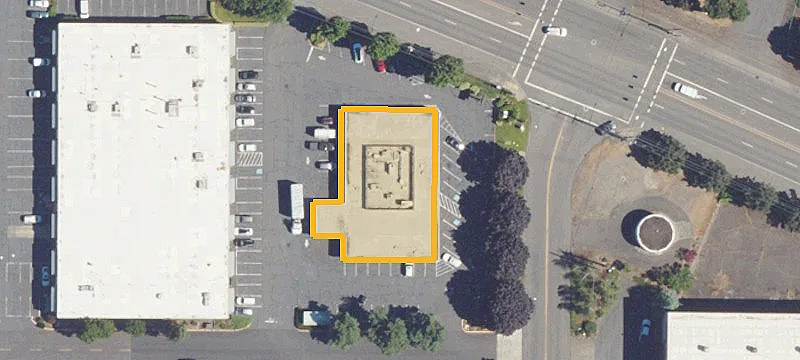 Restaurant Space in Corporate Park