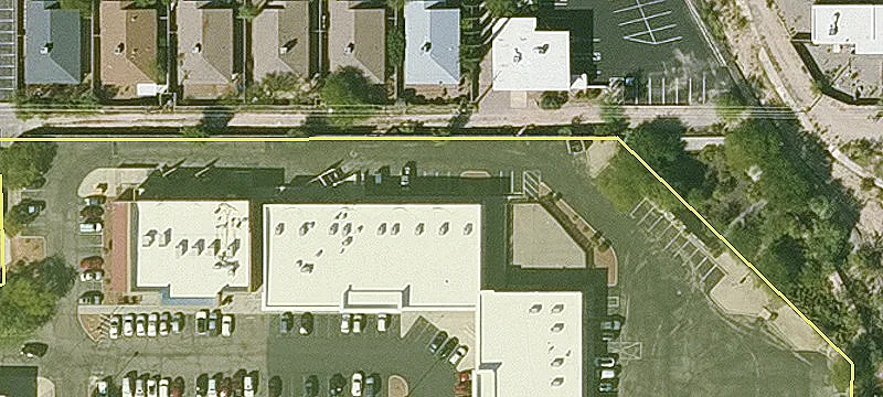 Retail Space in Anchored Center