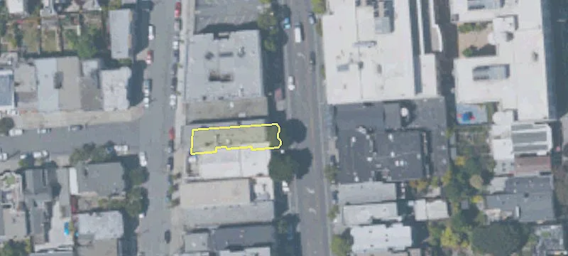 Valencia Street Retail Space Available