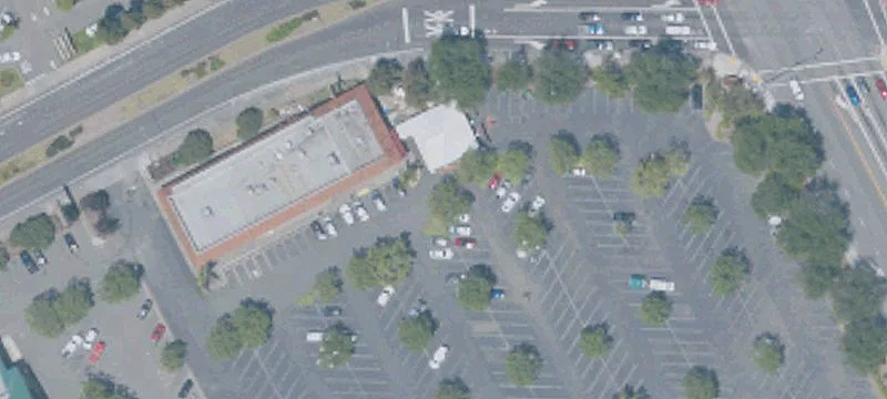 Retail Space on Floresta Blvd