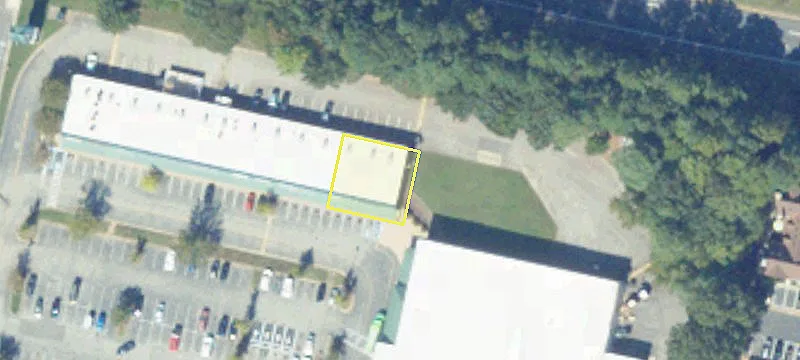 Retail Space in Hampton Woods