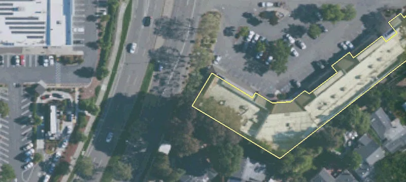 Retail Space in High-Traffic Center