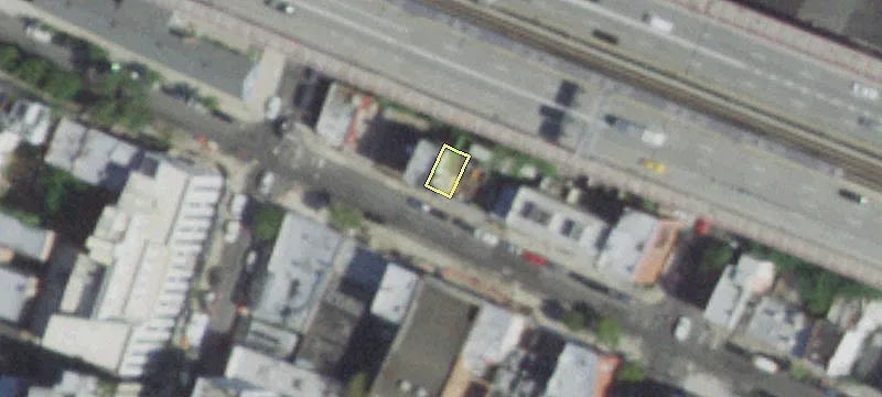 Retail Space in Prime Location