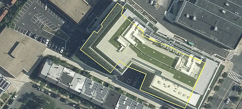 Retail Space in Senator Square