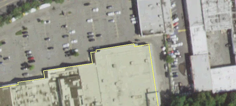 Retail Space in East Northport