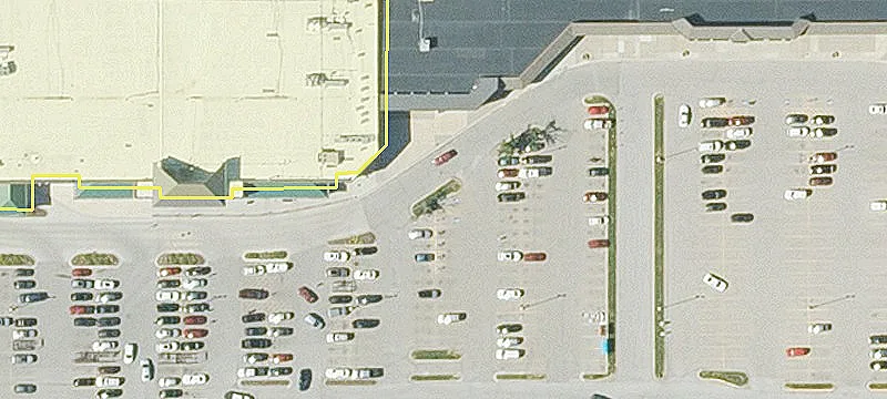 Retail Space in Lenexa, Kansas