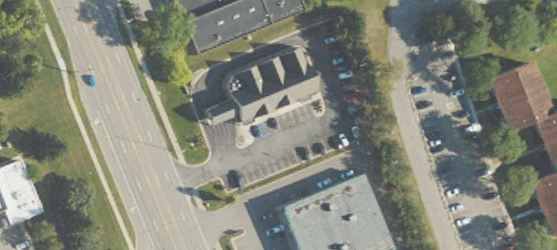 Retail Center on Grand River