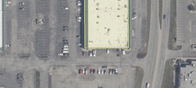Retail Outlot Near Castleton Mall