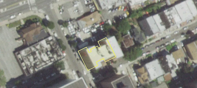 Retail Space on Merrick Blvd