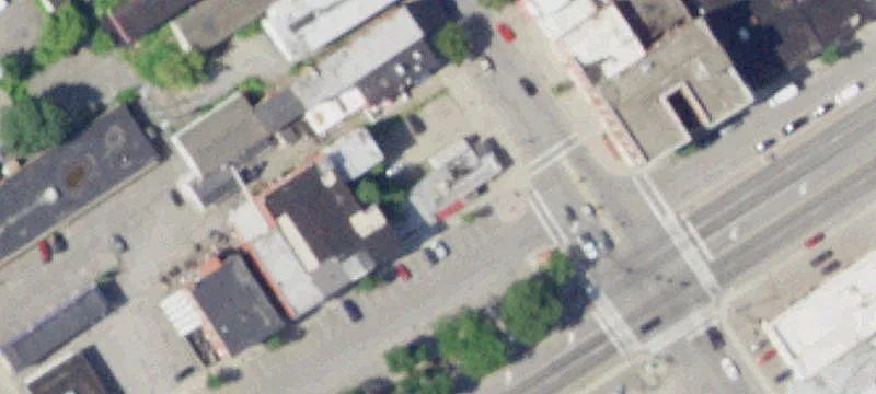 Retail Space with High Visibility