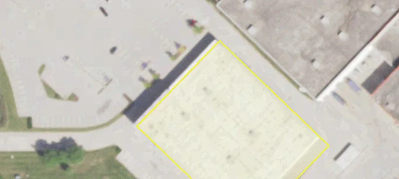 Retail Space Near Louis Joliet