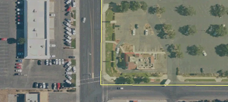 Retail Space in Madera, CA