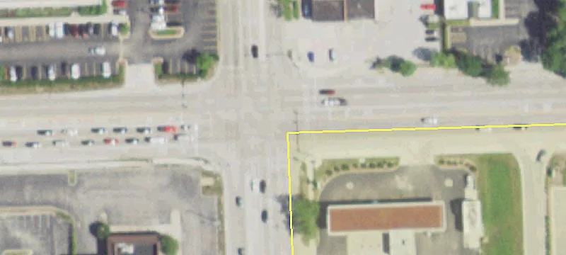 Retail Space on Roosevelt Road