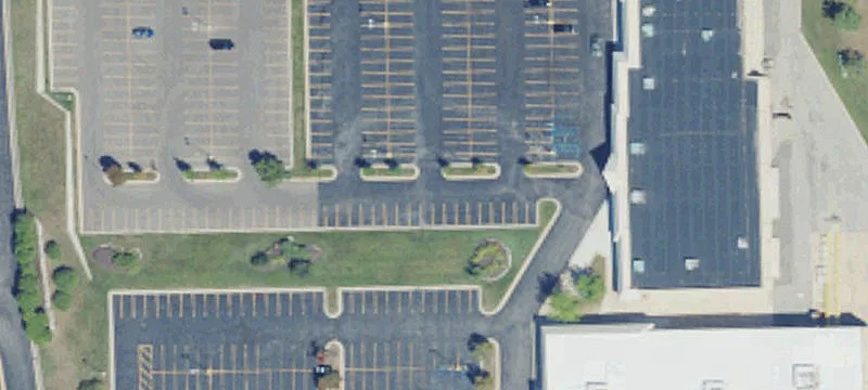 174,870 SF Shopping Center