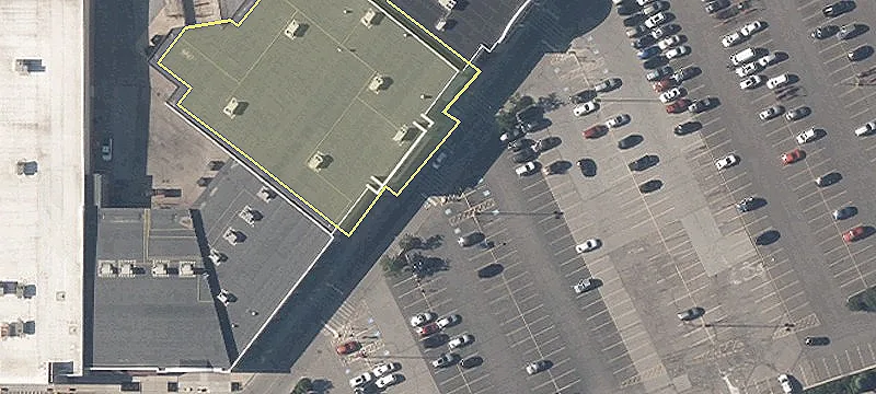 Retail Space in Willoughby Commons