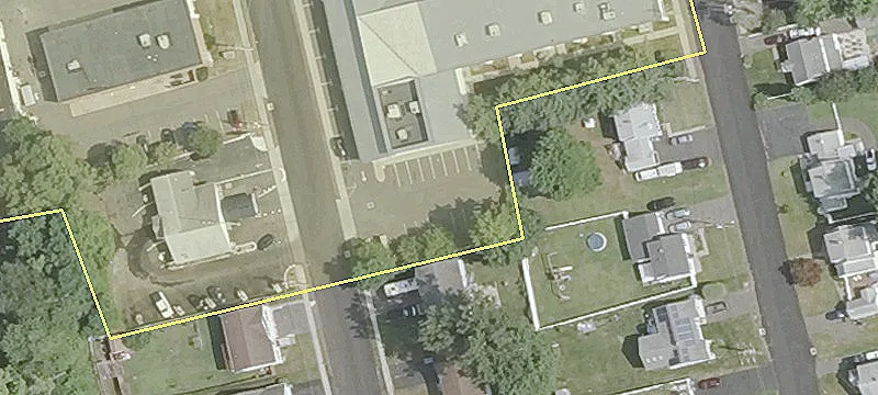 Bristol Plaza Retail Space Available