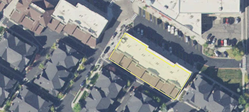 Retail Space in Redstone Center