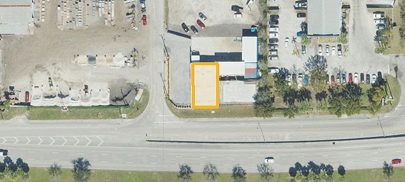 Commercial Land on Southern Boulevard