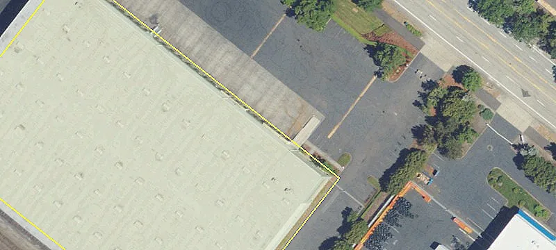 Industrial Space with Fenced Yard
