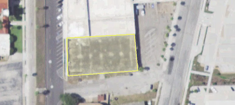 Downtown Mixed-Use Opportunity For Rent