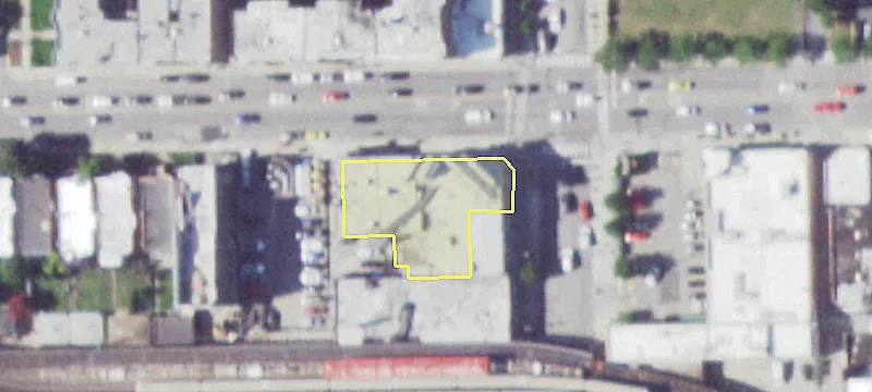 Retail Space Near Wrigley Field