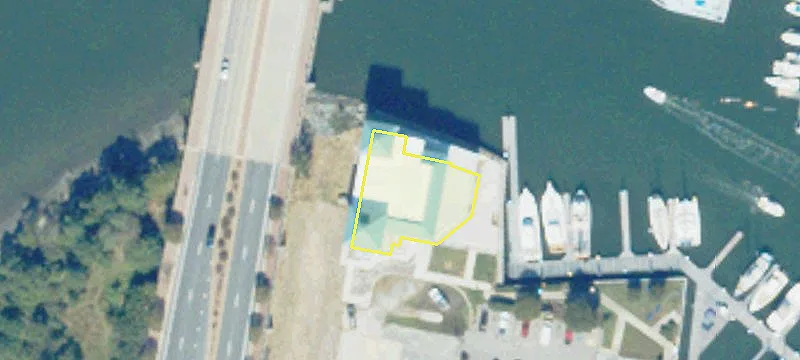Waterfront Restaurant Space For Sale