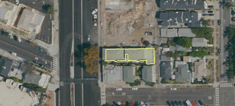Restaurant/Retail Space in University Heights